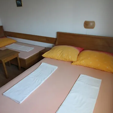 Helena Zadar * Vrsi